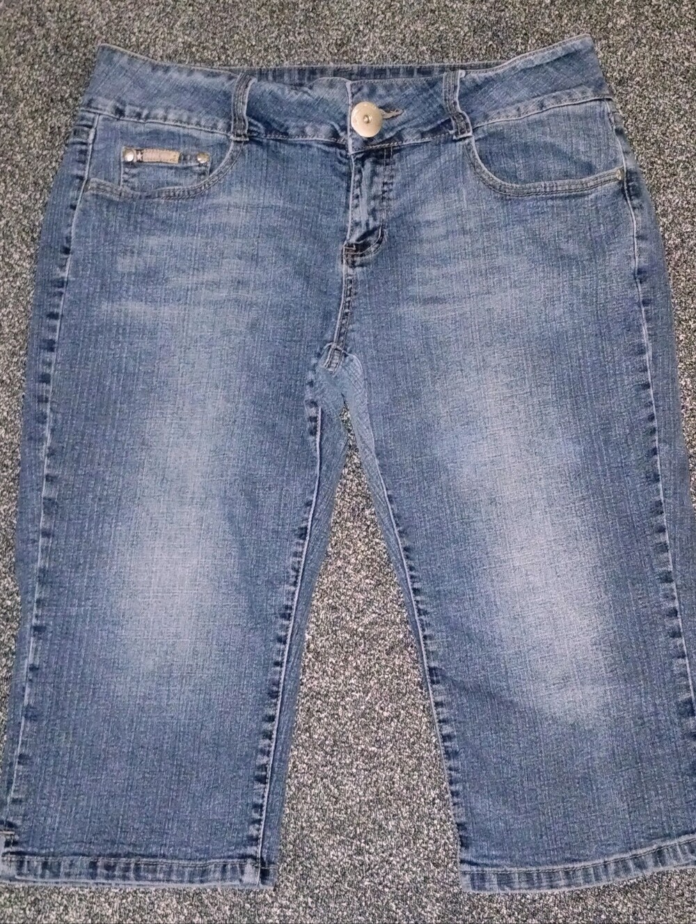 VTG Bubblegum USA Capri Jeans Blue Medium Wash Denim Stretch Trashy Grunge Sz 18